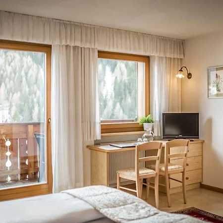 La Stua Hotel 3*
